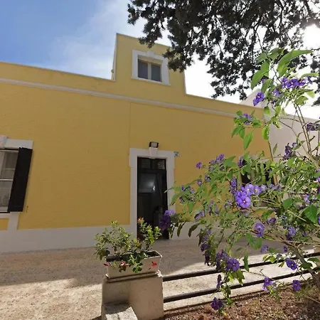 Ricciardi-suite Familiare 2-zona Ostuni * Montalbano (Apulia)